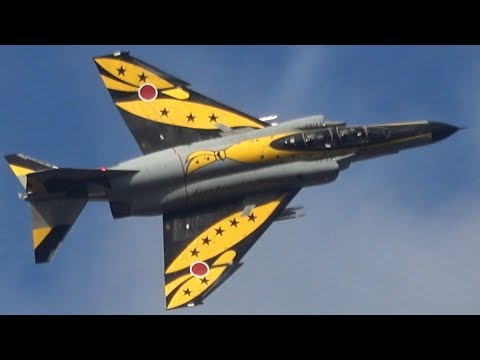 百里基地航空祭2019 F-4EJ改 機動飛行 模擬空対地射爆撃 JASDF Phantom