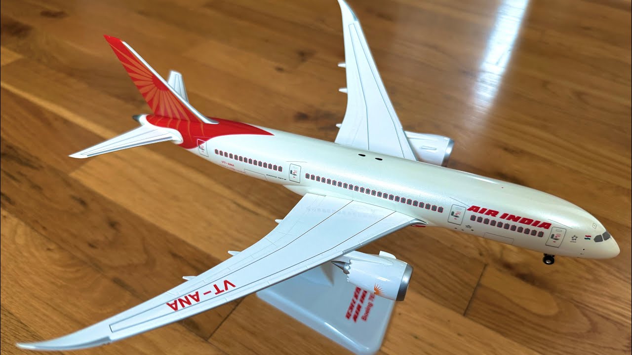 Hogan 1:200 Scale Air India Boeing 787-8 Unboxing and Review - YouTube
