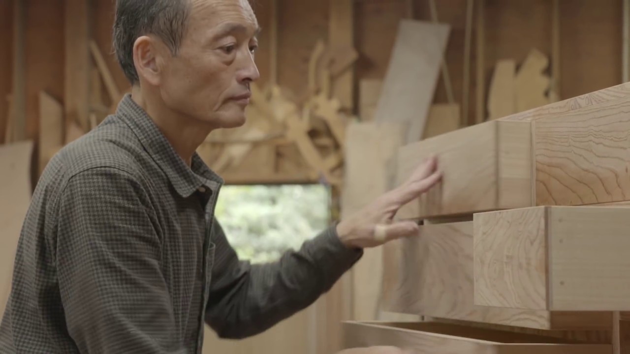 手技TEWAZA「仙台箪笥」SENDAI TANSU（FURNITURE）／伝統工芸 青山
