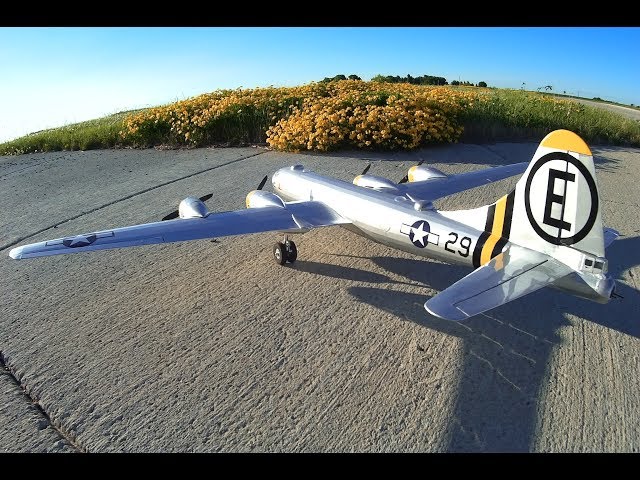 Guillows B-29 Superfortress rc slow flight 2017 - YouTube