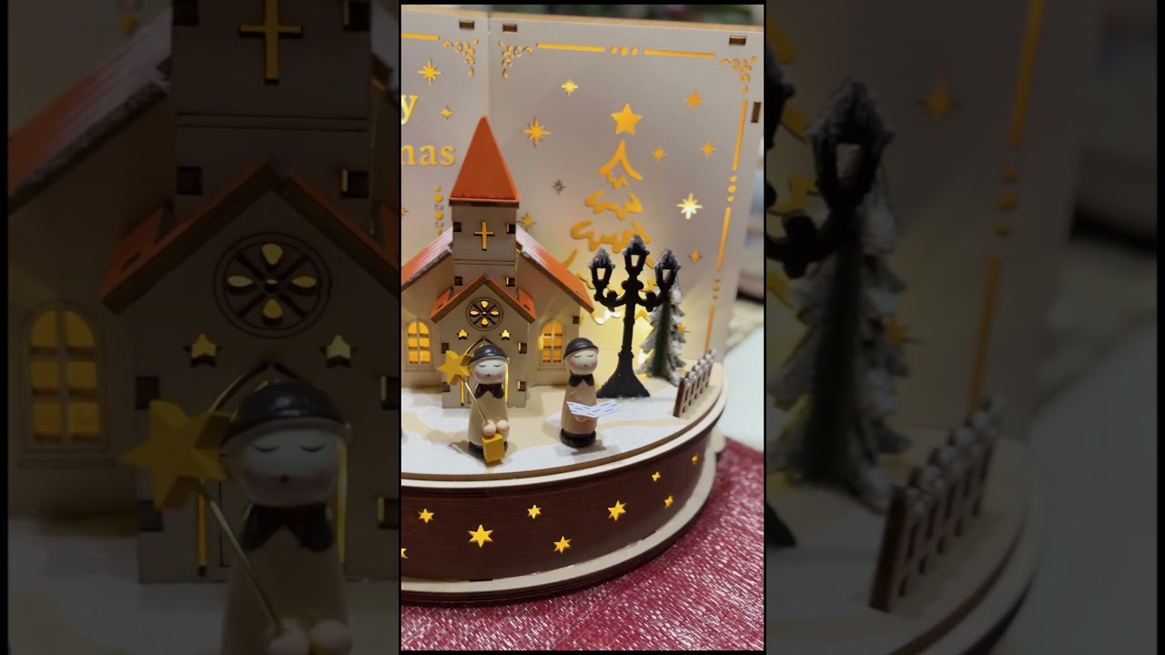 LEDウッド聖歌隊ブック型置物 （50640）（いのちのことば社・オリーブ