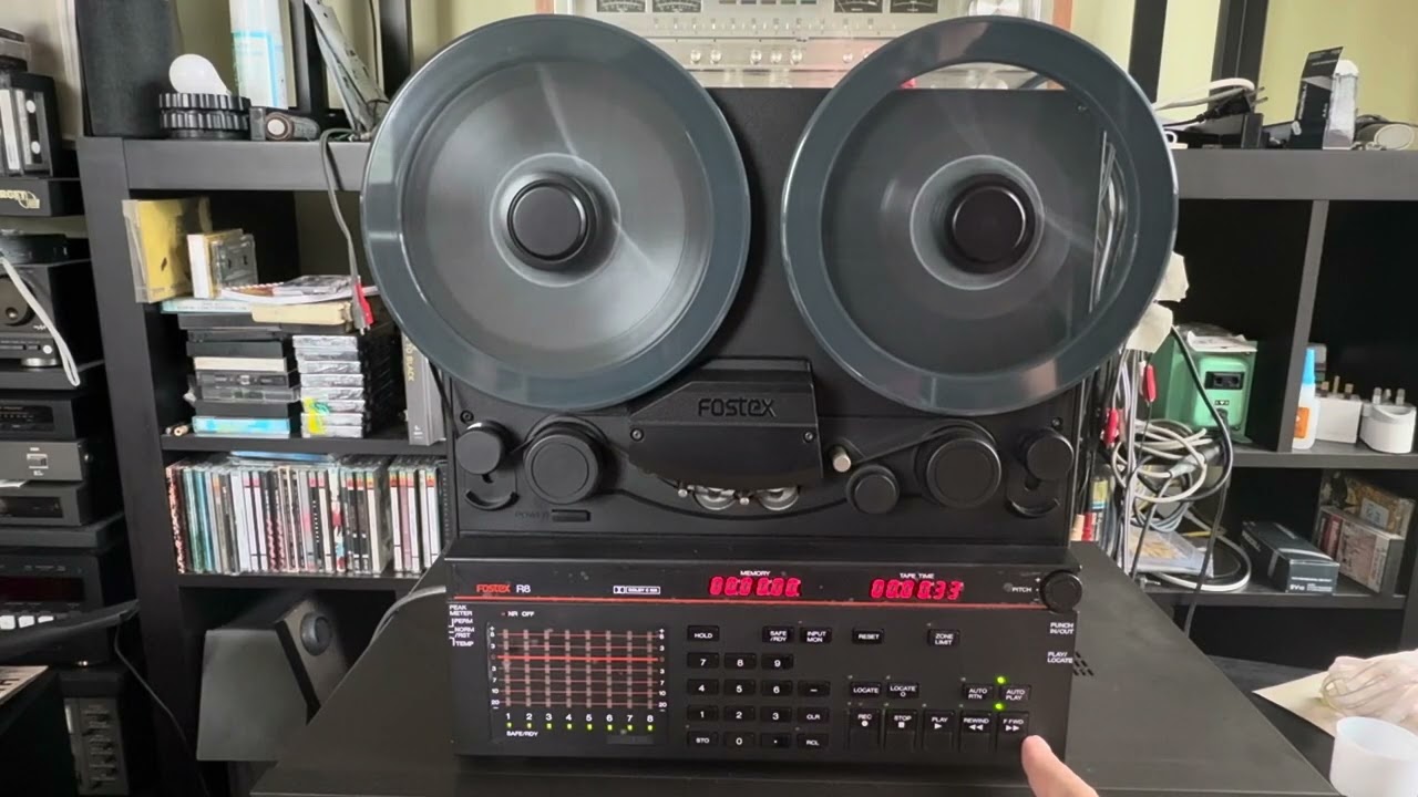 Vintage Fostex R8, 8 Tracks Reel to Reel tape recorder/player‬