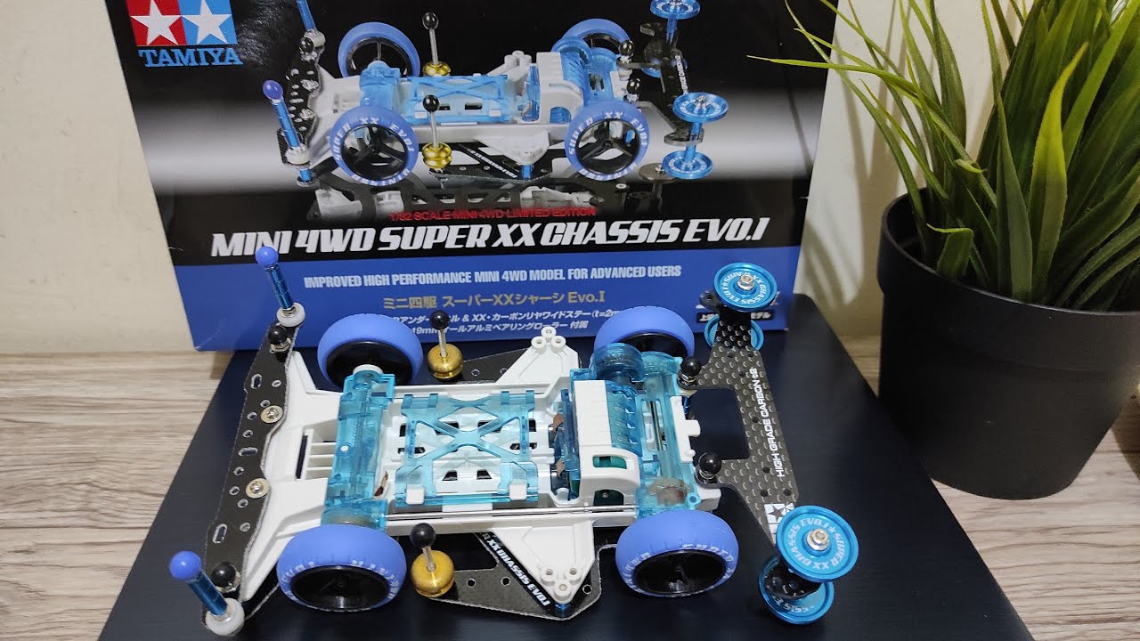 Tamiya Mini 4WD Super XX Chassis Evo.1 [ミニ四駆] Unboxing & Build