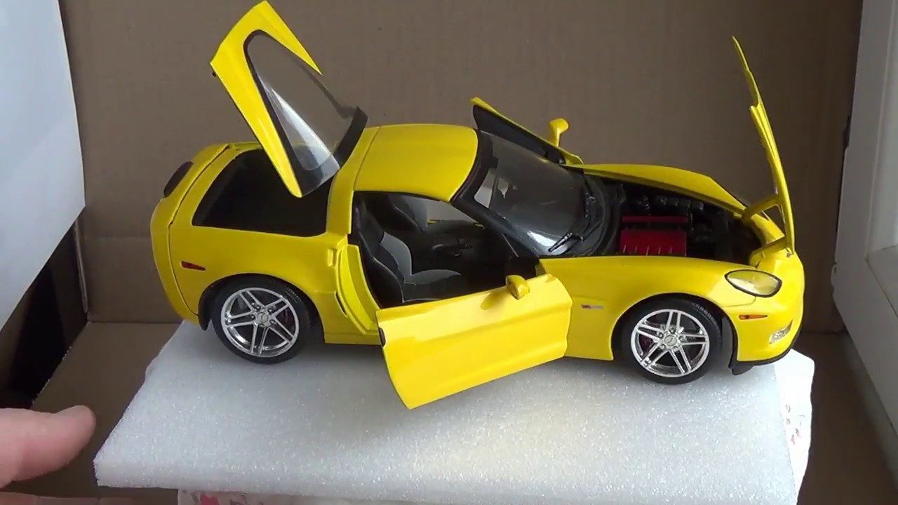 Chevrolet Corvette Z06 - 1:18 Hot Wheels - YouTube