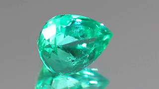 0.62ct天然エメラルド【爽快エメラルドグリーン】ブラジル