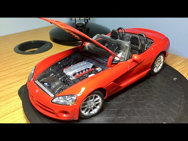 Maisto Models | Dodge Viper SR-11 1/18 | In Depth Review - YouTube
