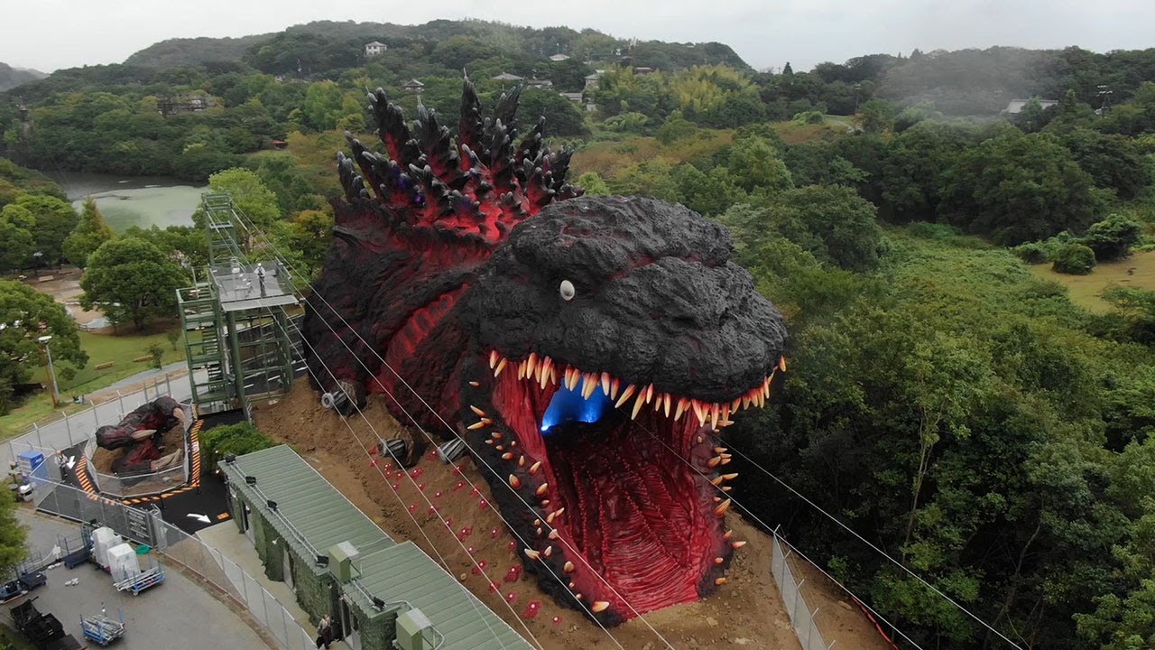 Watch People Zipline Into Godzilla's Mouth - Kotaku