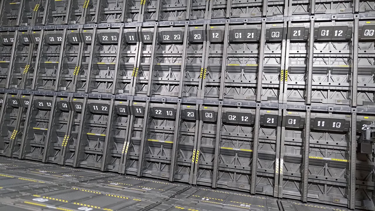 I BOUGHT BIG HANGAR DIORAMA ! - MECHANICAL CHAIN BASE HANGAR MODEL