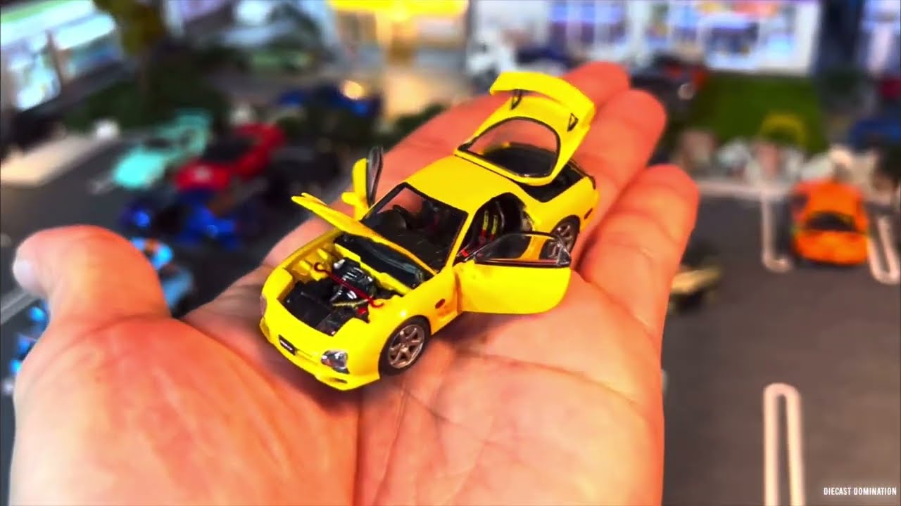 Impressive PGM 1/64 MAZDA RX7 (Iconic Sun Yellow) Fully Functional