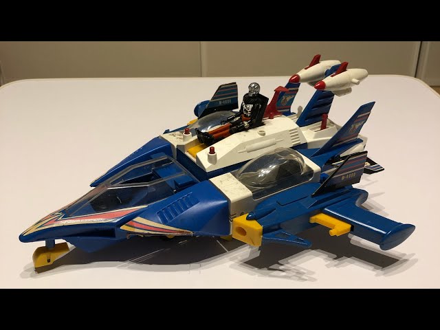 昭和の傑作玩具！ミクロマン 移動基地！ - YouTube