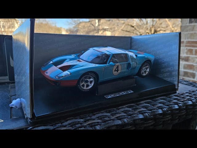 Beanstalk 1/18 Ford GT Gulf Edition Concept Unboxing!!! - YouTube