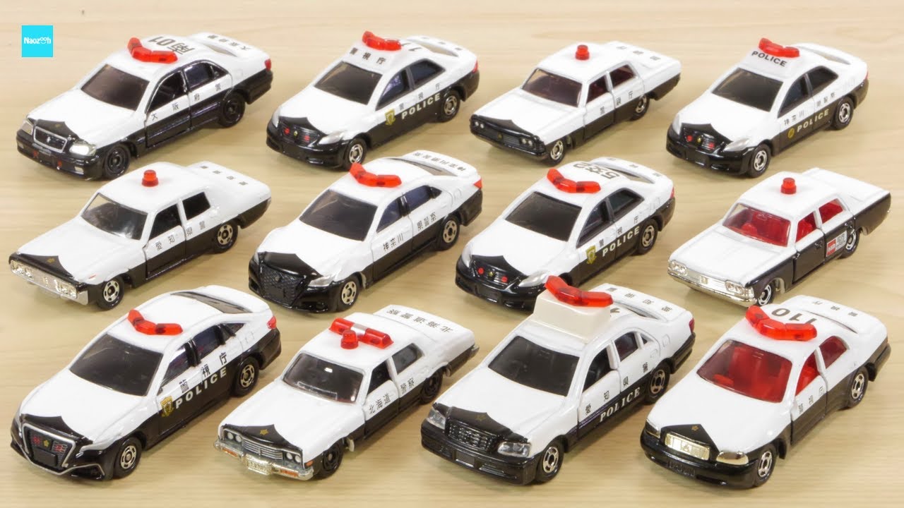 Tomica Toyota CROWN police cars - YouTube