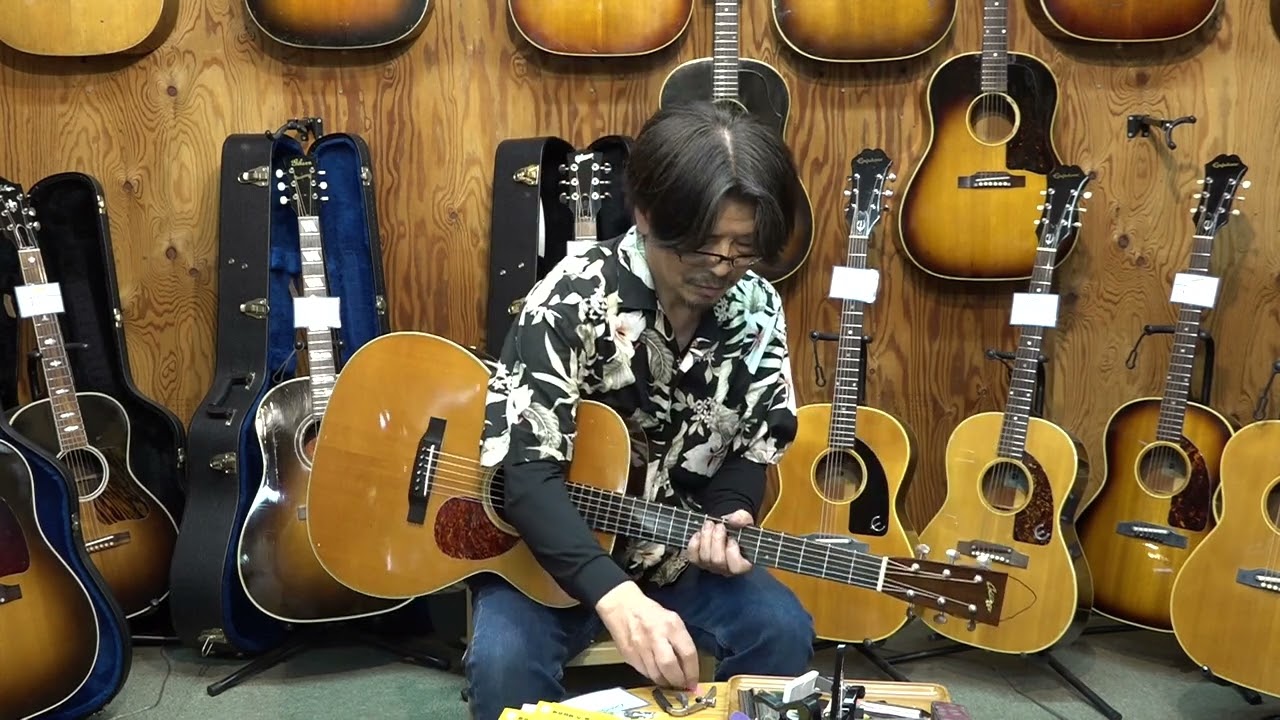 COLLINGS OM 2H 1995 - YouTube