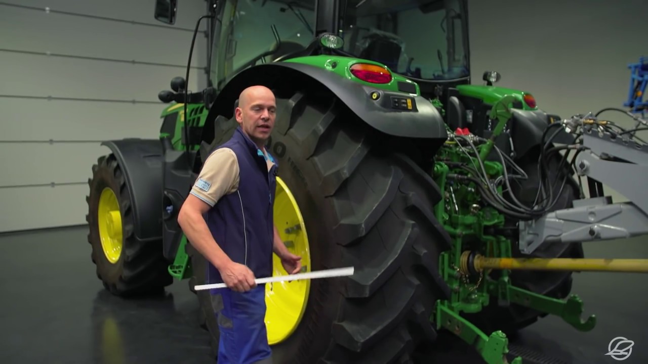 LEMKEN Vega 12 in details (English) - YouTube