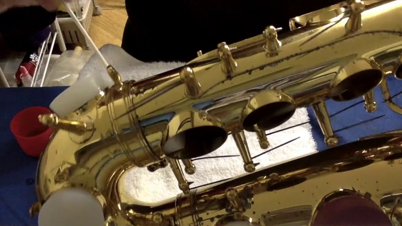 アルトサックス 全タンポ交換 - YouTube