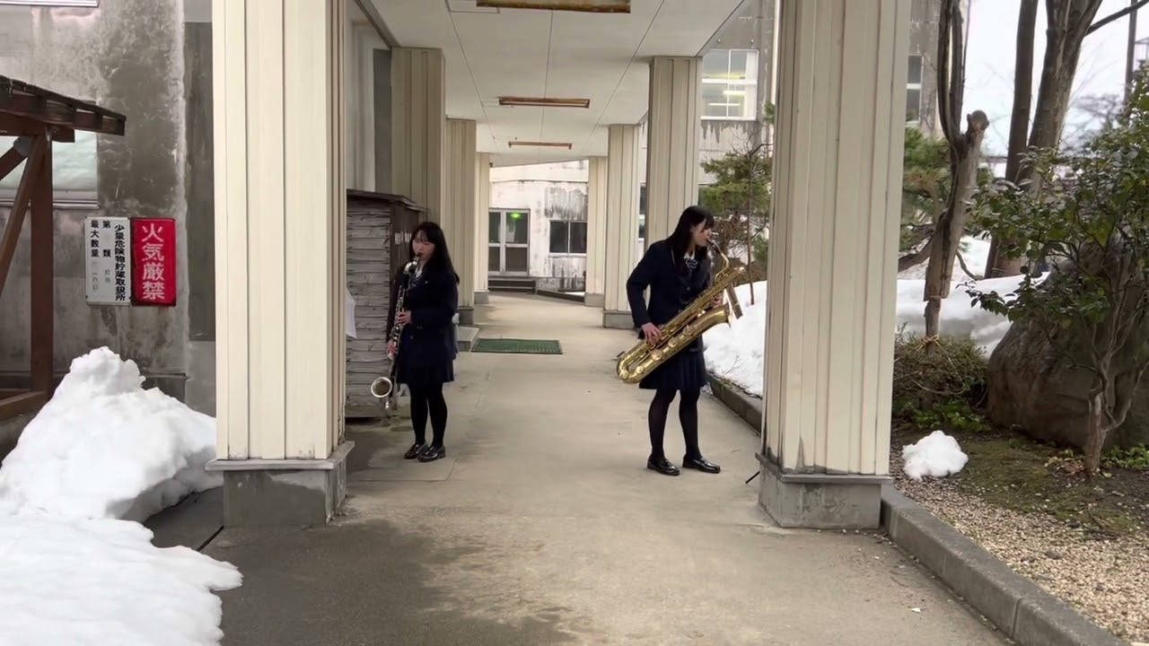 リズと青い鳥 会津塗オルゴール - YouTube