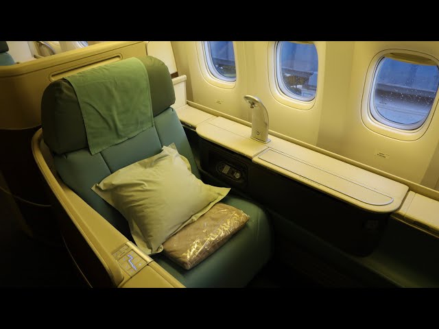 Korean Air B777-300ER Business class FIRST CLASS SEAT
