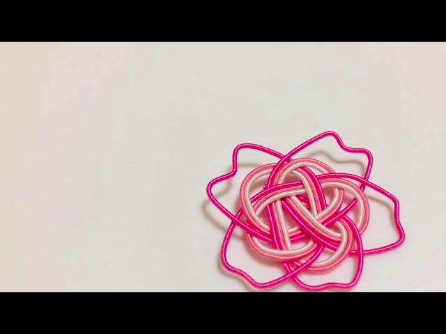 水引梅結びを応用して作る桜の花 - YouTube