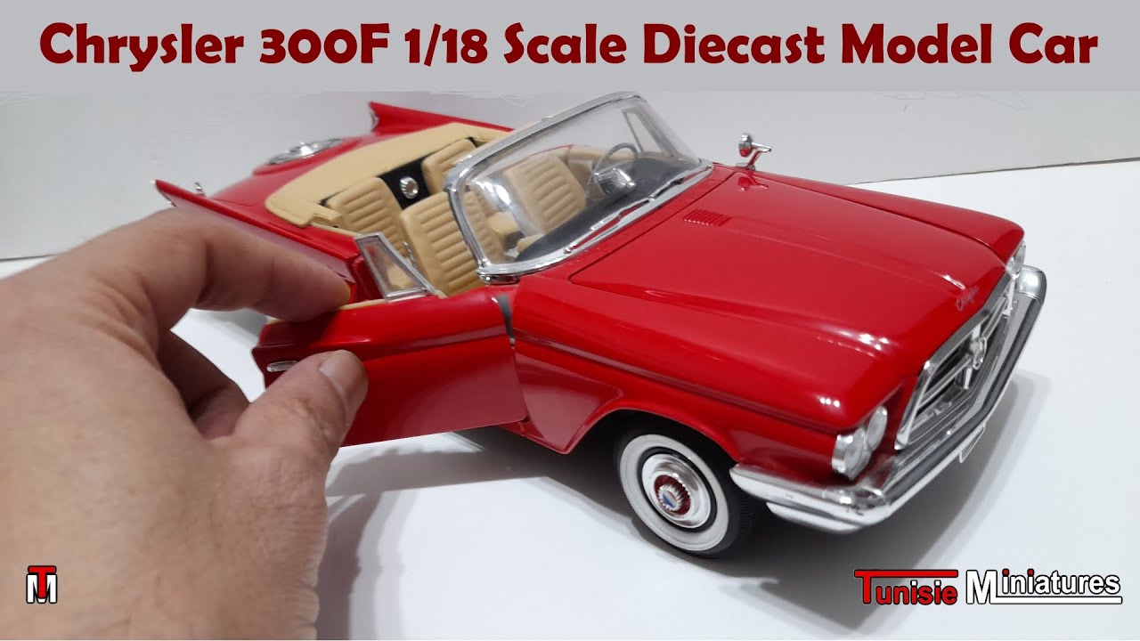 1960 Chrysler 300F 1/18 Scale Diecast Model Car - Road Signature