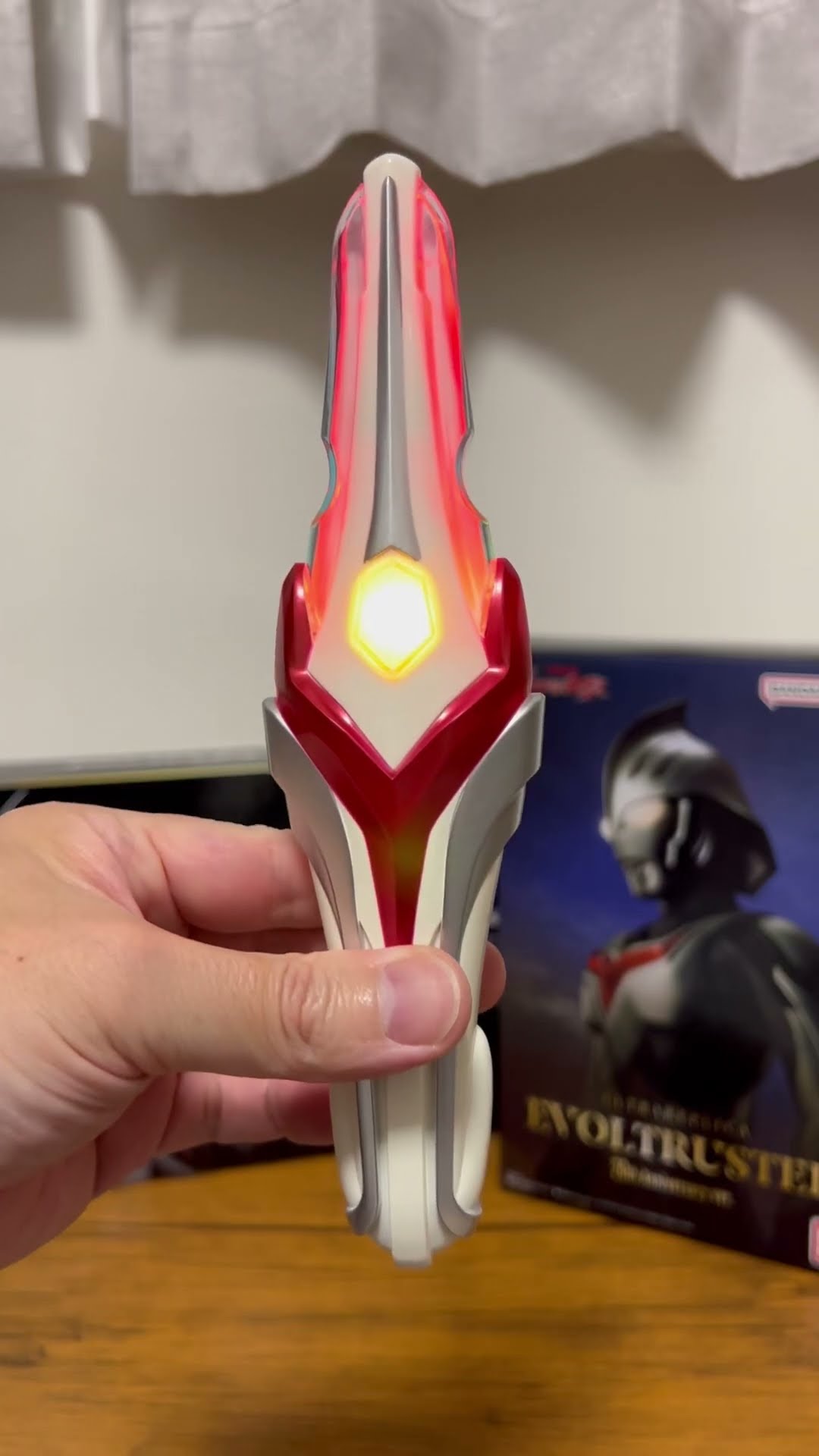 ULTRA REPLICA エボルトラスター 20th Anniversary ver. ウルトラマン
