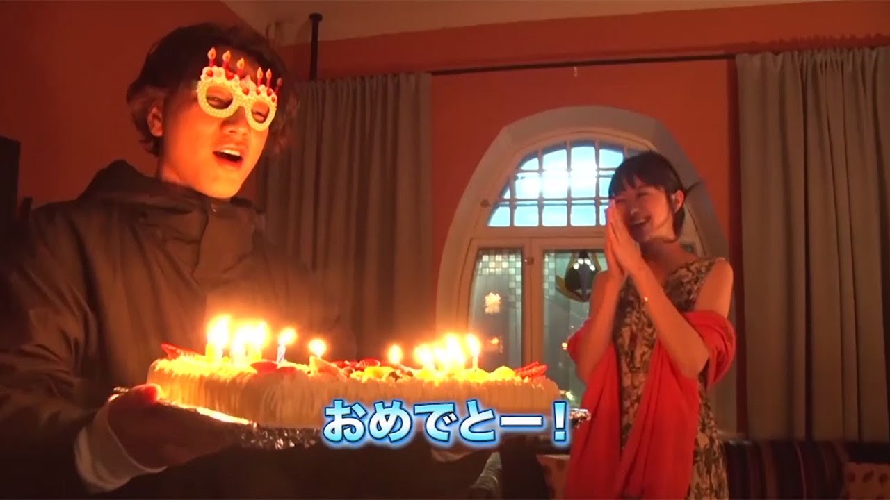 Third Generation JSB's Tosaka Hiroomi presents Nakajo Ayami with a