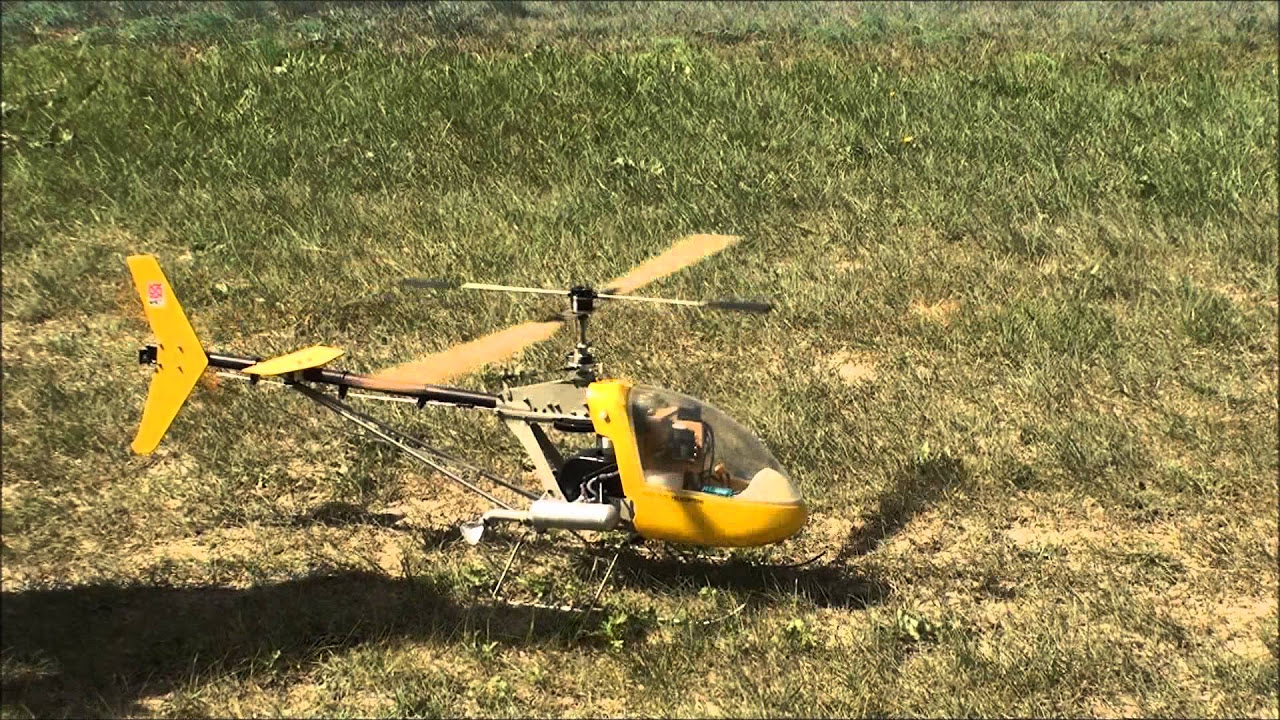 カルトヒューイコブラ600 45年前のラジコンヘリコプターが令和の空に