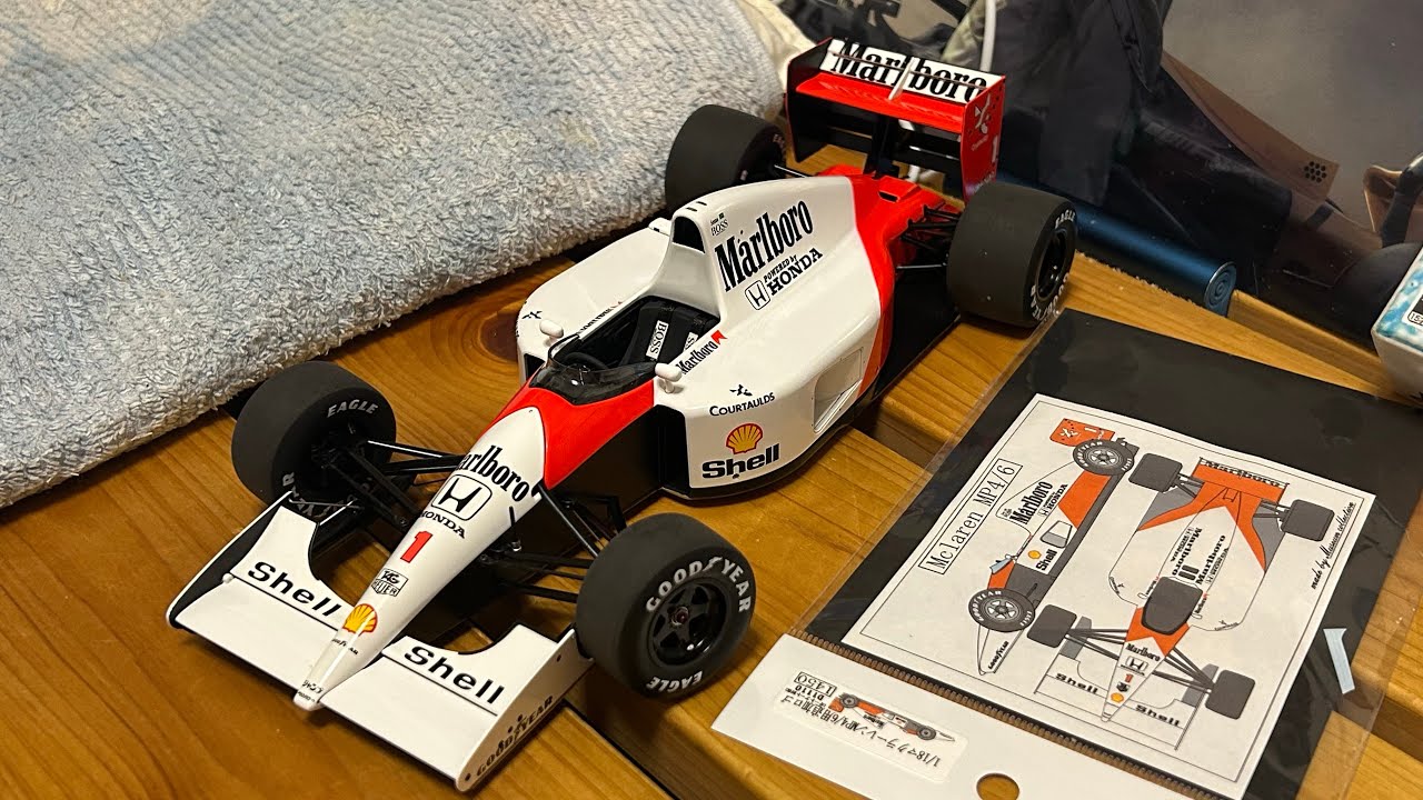 1/18 scale F1 McLaren Honda MP4/6 with Marlboro decals! [AUTOART