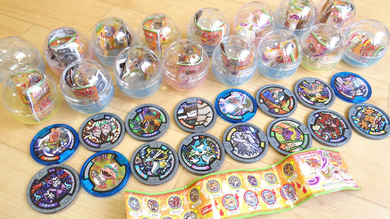 Purchased the complete set of all 16 types of Yokai Medal 4th