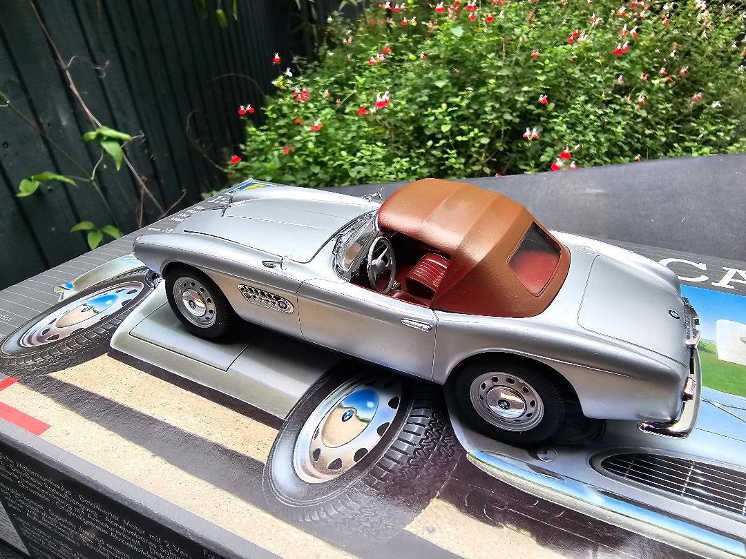 Revell 1/24 BMW 507 Cabrio – Forum 24 – The Diecast Zone Forums