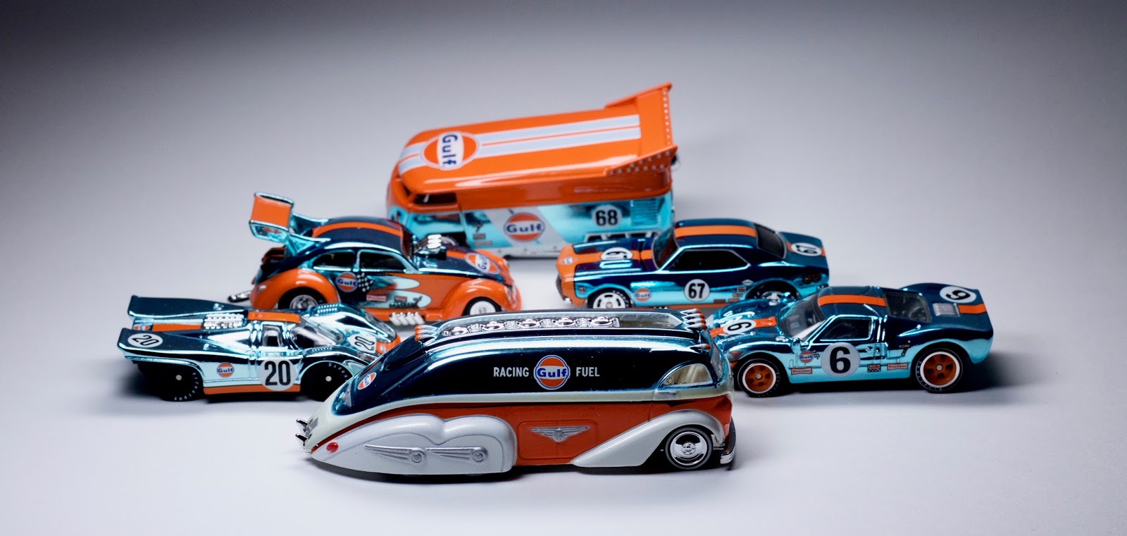 The Hot Wheels Rocket Oil joins the RLC Gulf Series, and members