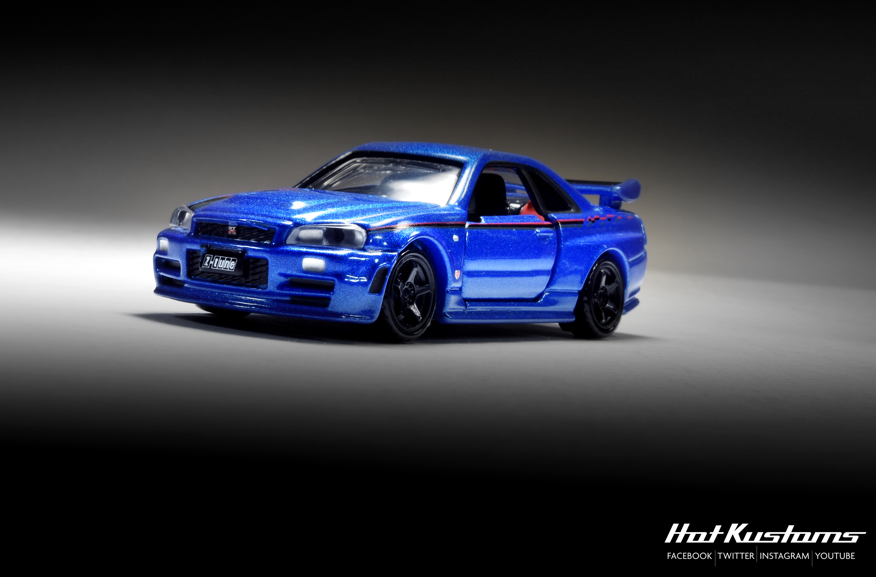 Lamley Daily: Tomica Premium 5th Anniversary Nismo R34 GT-R Z-tune