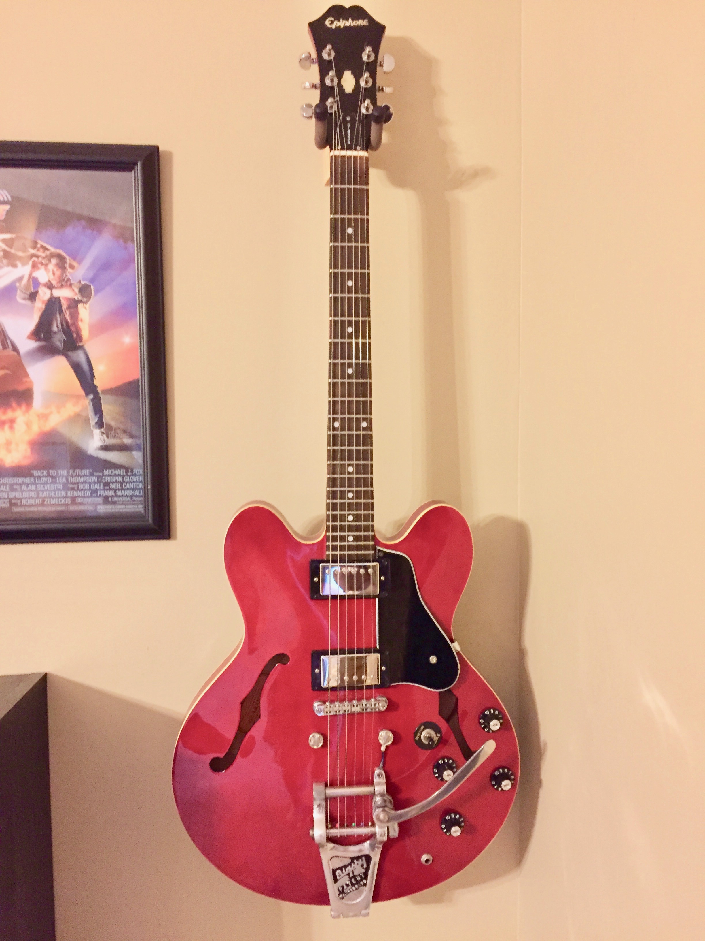 The interesting story behind this Epiphone ES-335 DOT Guitar