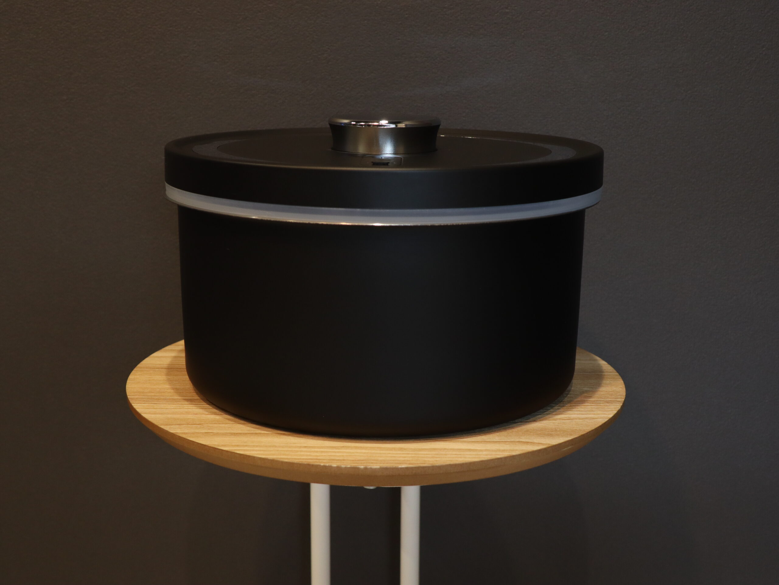 レビュー】真空保存容器「OoBLE mini」日持ちしない食材たちを長期間