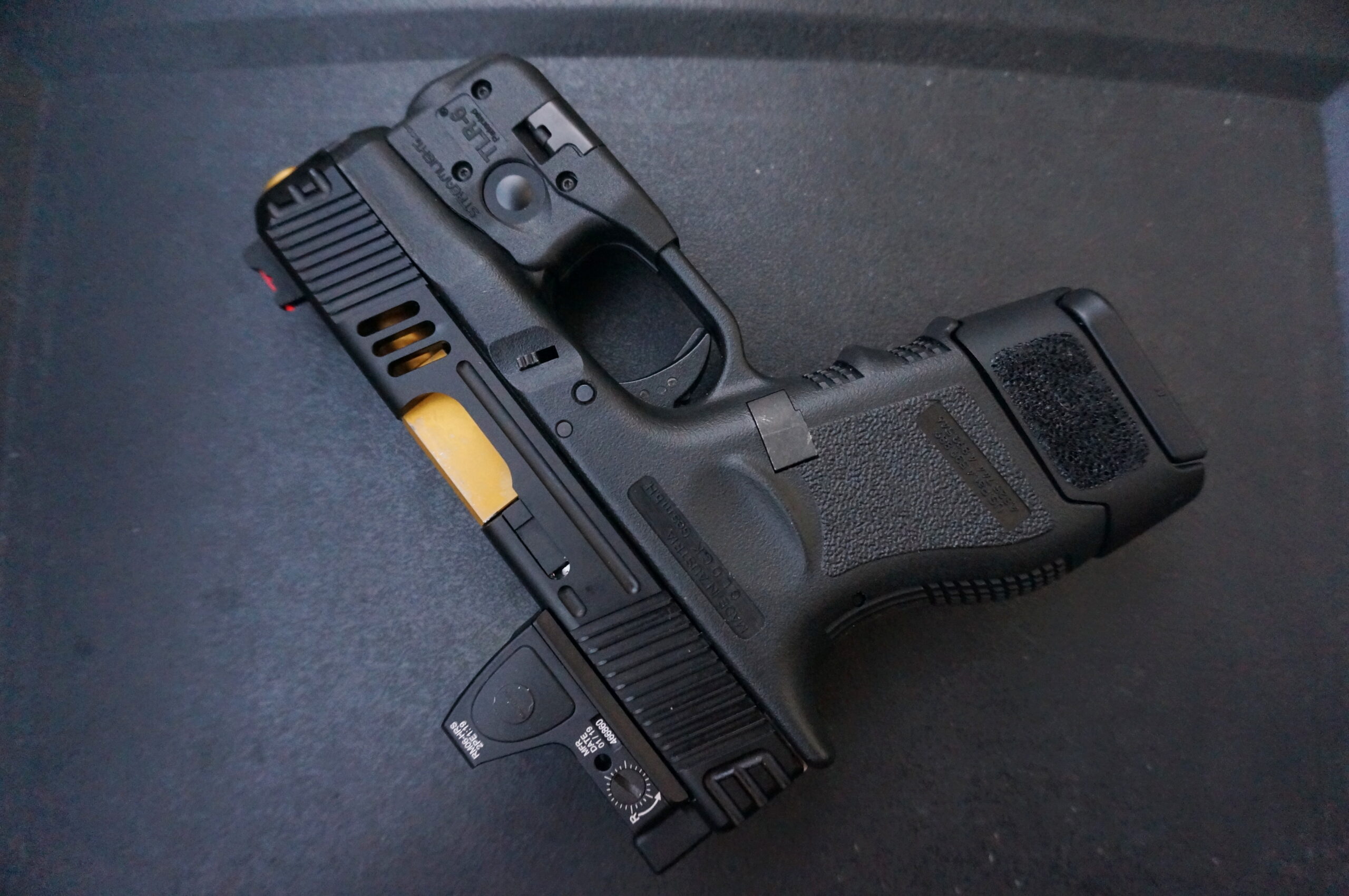 マルイ グロック26 ウェポンライト取り付け加工 | ゆるくサバイバル