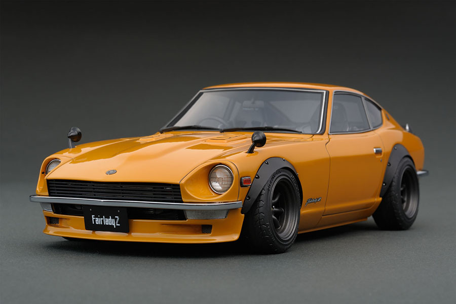 IG0687 1/18 Nissan Fairlady Z (S30) Brown | LINE UP | ignition
