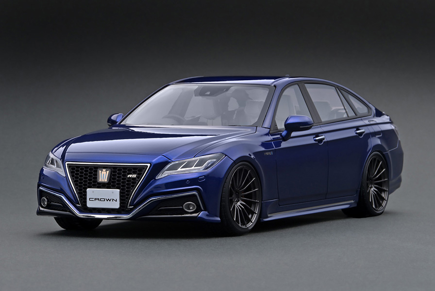 IG1680 1/18 Toyota Crown (220) 3.5L RS Advance Blue Metallic