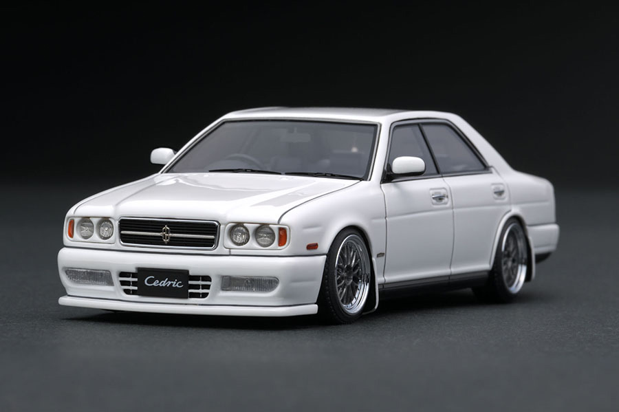 IG1262 1/43 Nissan Cedric (Y32) Gran Turismo Ultima White | LINE