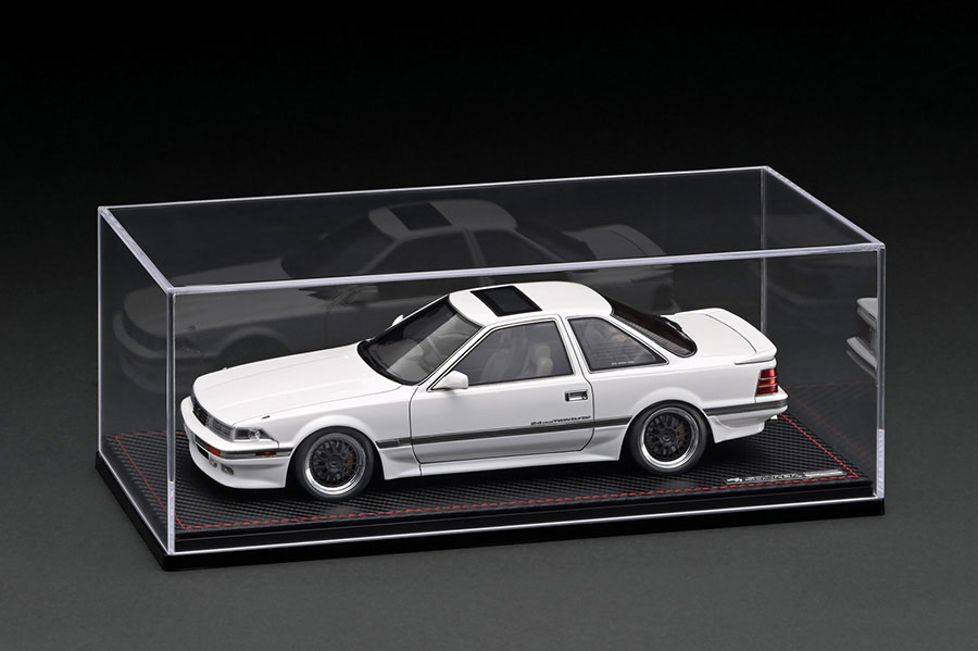 IG3481 1/18 Toyota Soarer (Z20) 2.0GT-TWIN TURBO L White With