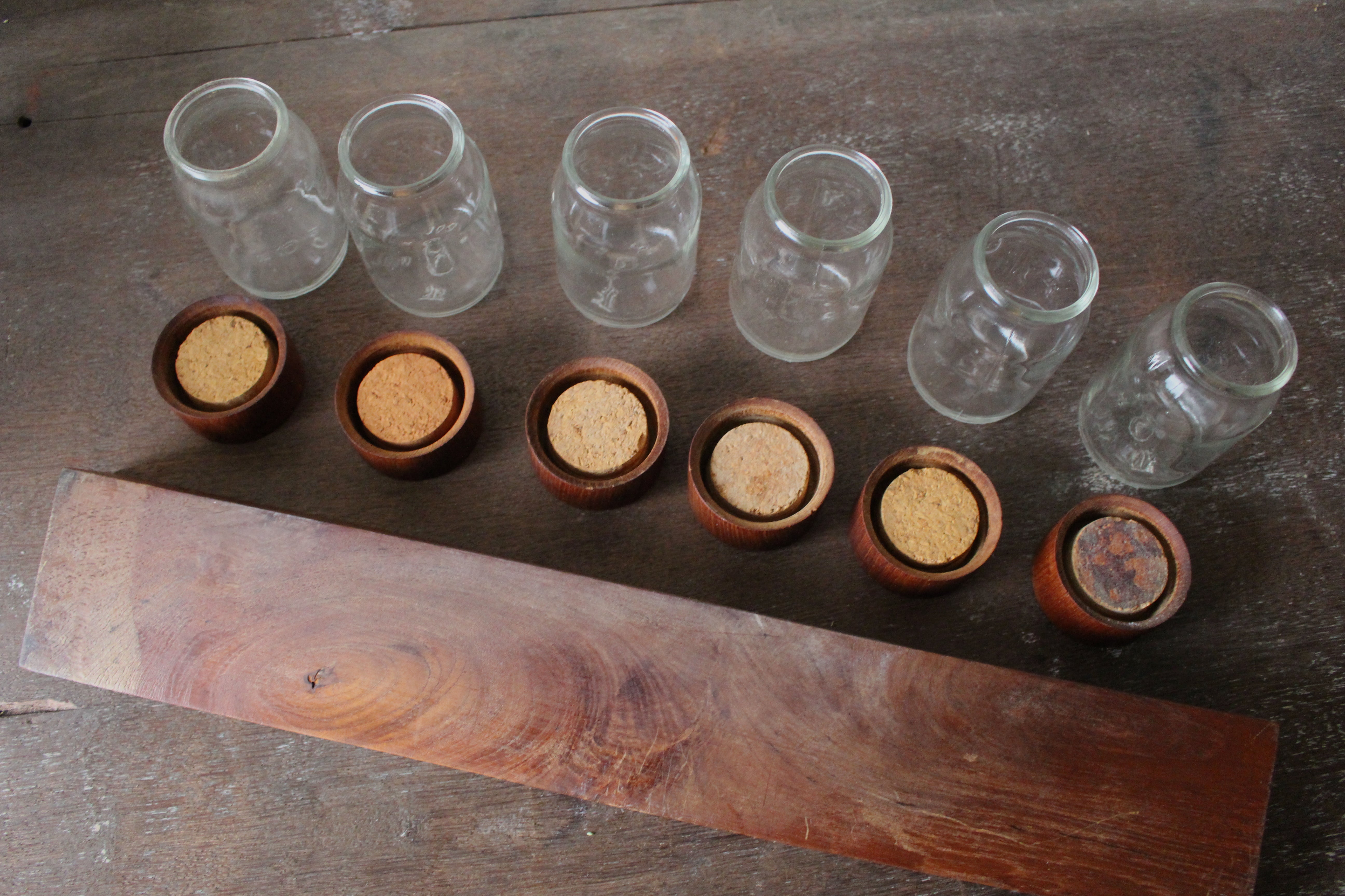 デンマーク製 チーク材 Digsmed スパイスラック&ガラスジャー6セット