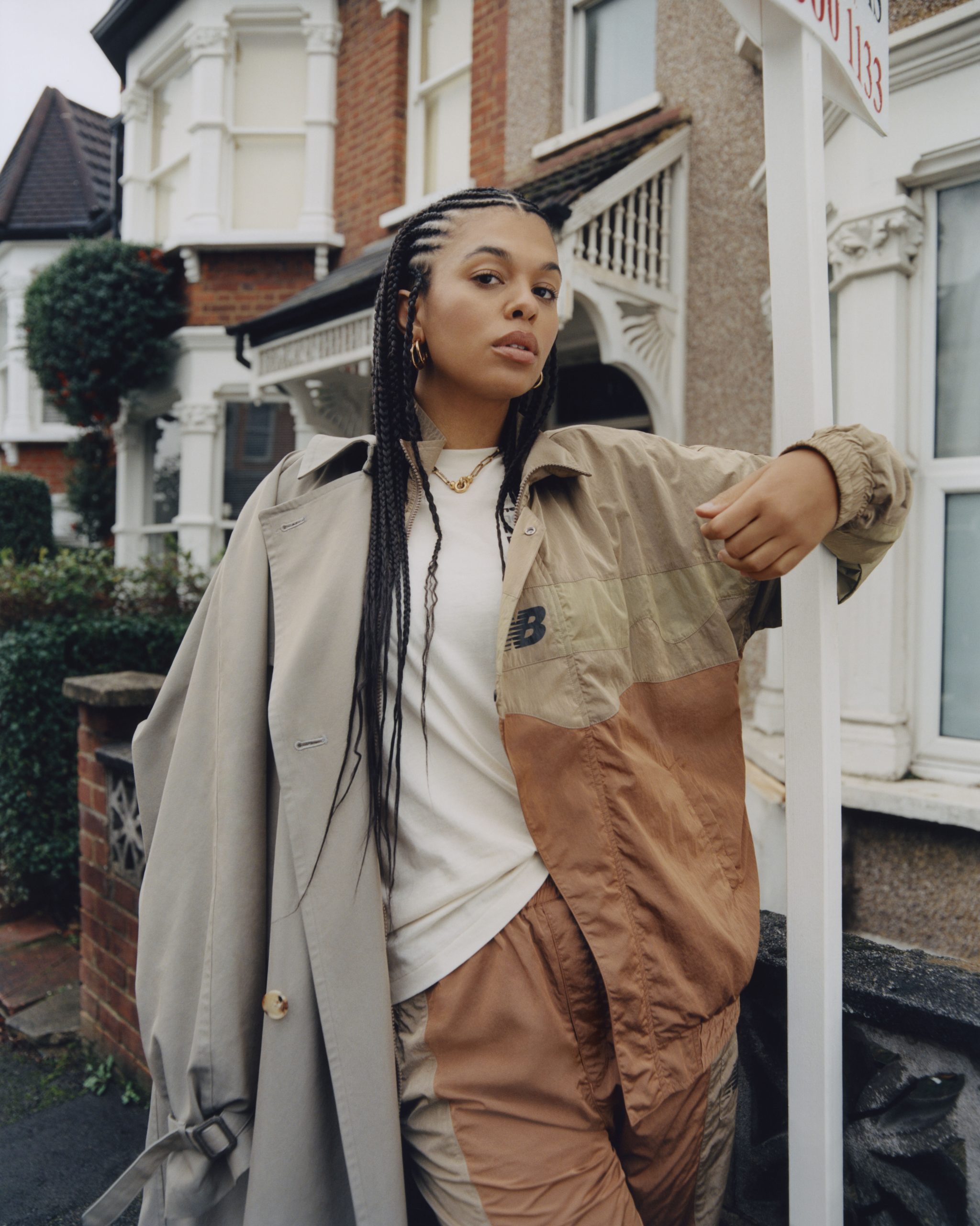 オーラリー」と「東京デザインスタジオ ニューバランス」による新