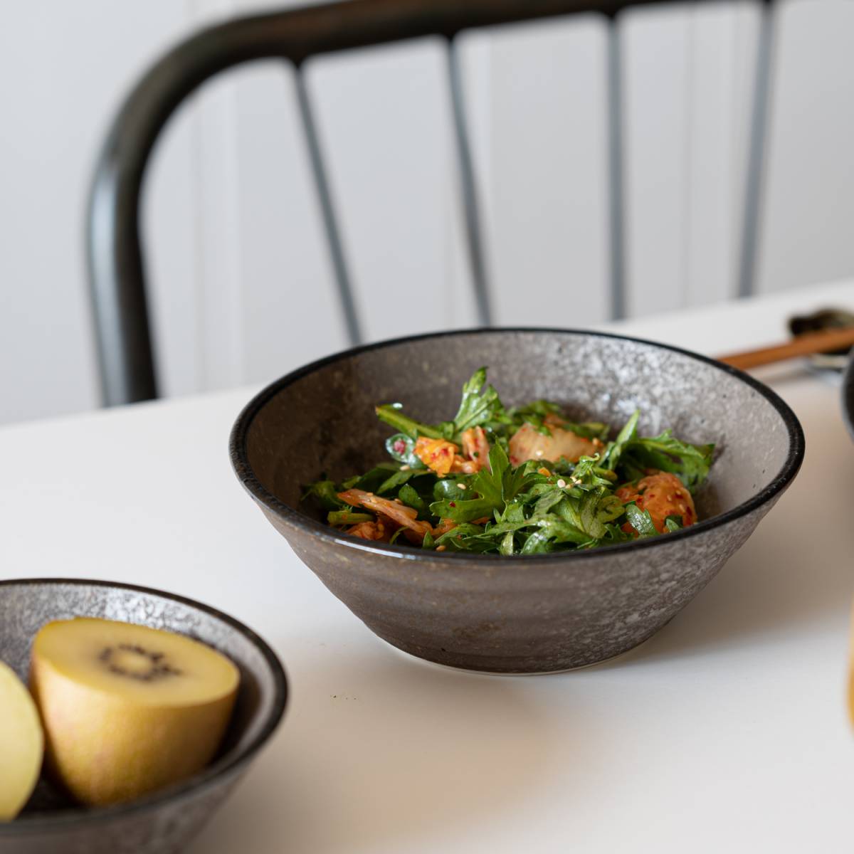 チグ 16.5cmサラダボウル(高さ:5.5cm) 黒[定番] - 業務用食器販売用