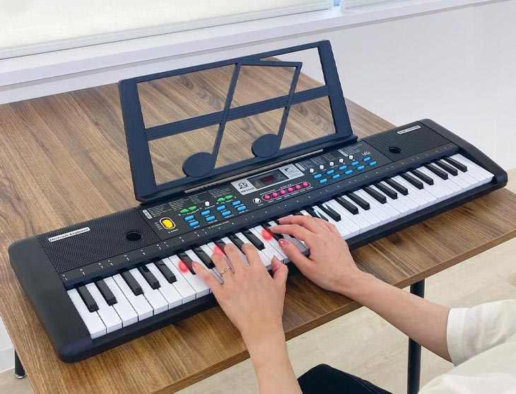 楽天市場】電子ピアノ 61鍵盤 光る鍵盤 キーボード ピアノ コンパクト