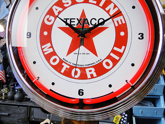 楽天市場】ガレージネオンクロック （テキサコ） アメリカン雑貨