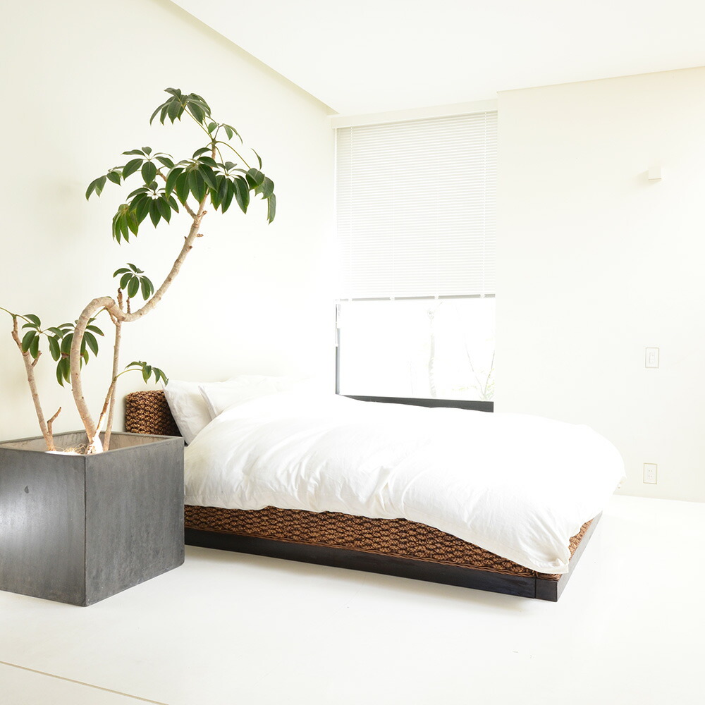 ウォーターヒヤシンス【ビマ】ベッド(セミダブル)が送料無料│CORIGGE