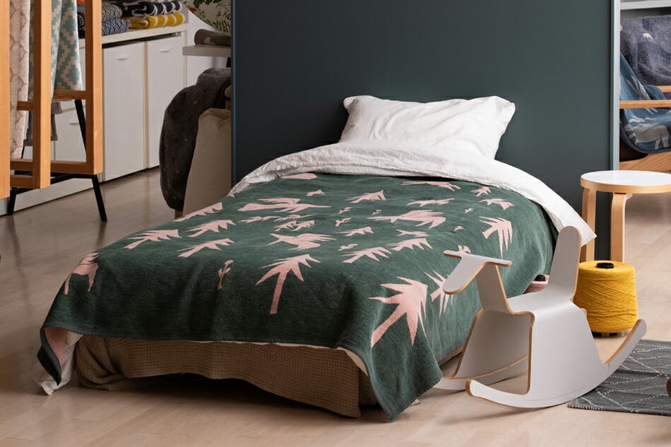 Horses on the hill、Horses go to the moon ブランケット（クリッパン