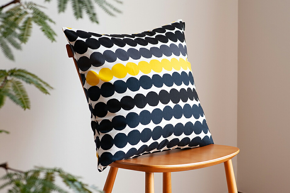 クッションカバー（マリメッコ／marimekko） フリーデザイン ｜ 北欧