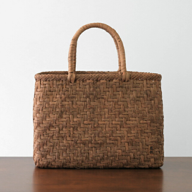 楽天市場】悠帆作やまぶどう籠(国産/網代編み/定番型/中サイズ)(約)幅