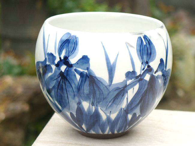 あやめ染付玉湯呑 陶あん - 京焼清水焼 松韻堂