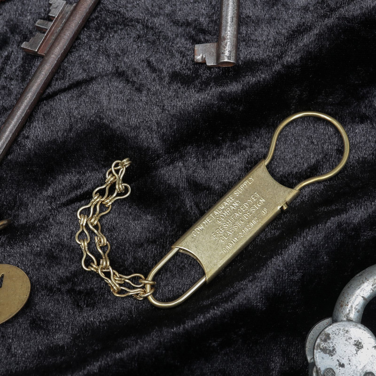 CANDY DESIGN & WORKS - 「gordon Typography with Chain」キーリング