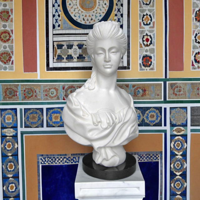 天然大理石彫刻 女神の胸像A｜高級胸像・大理石彫刻｜ガーデンアート増樹